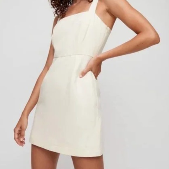 Wilfred Dresses & Skirts - Aritzia Wilfred  rosemund linen sundress size 2